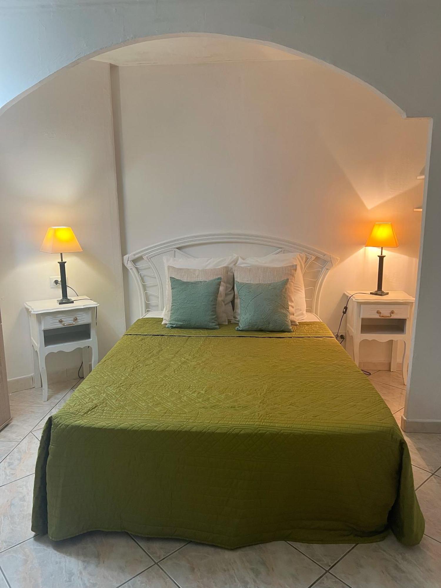 קרקסון Bed & Breakfast Le Beausejour מראה חיצוני תמונה